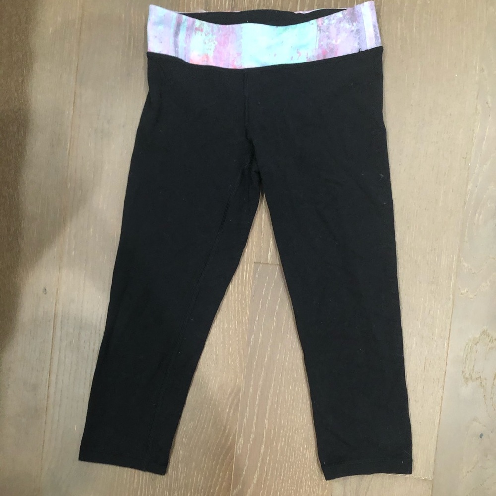 ivivva reversible cropped black leggings